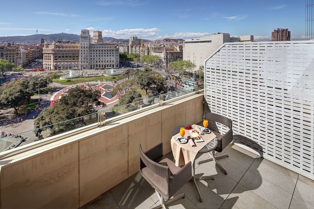 Superior with Terrace