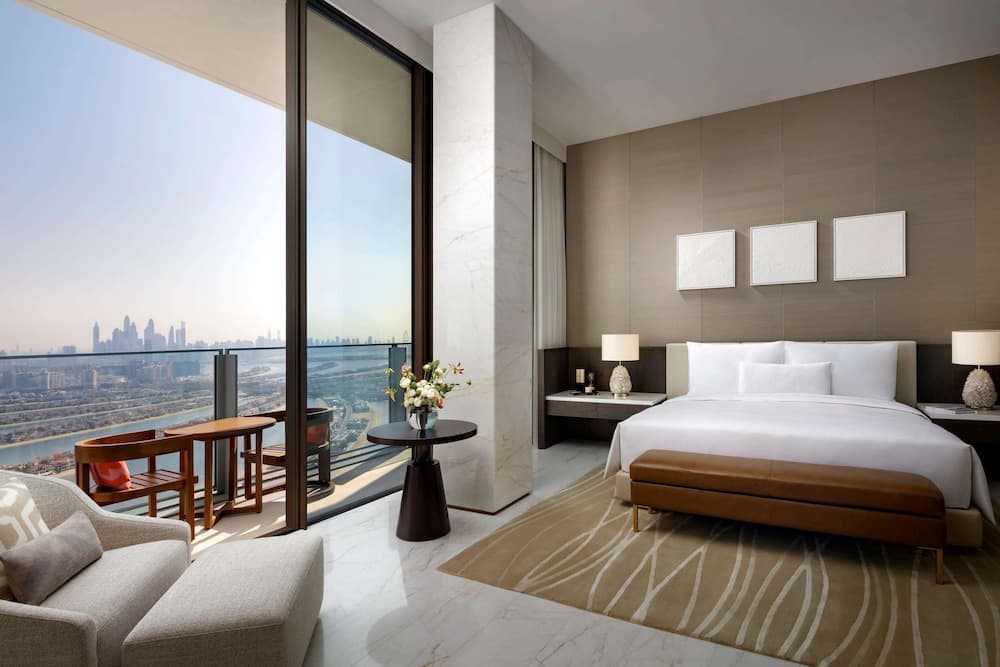 Palmscape King Room