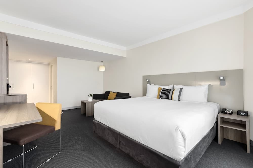 Executive King Room