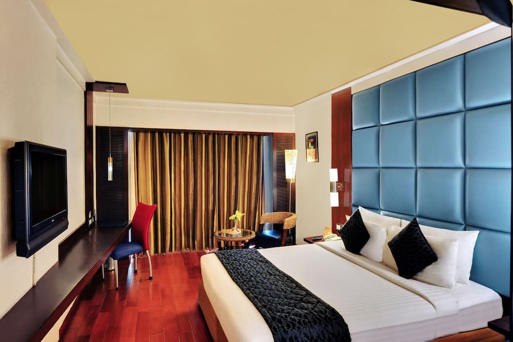 Queen Room