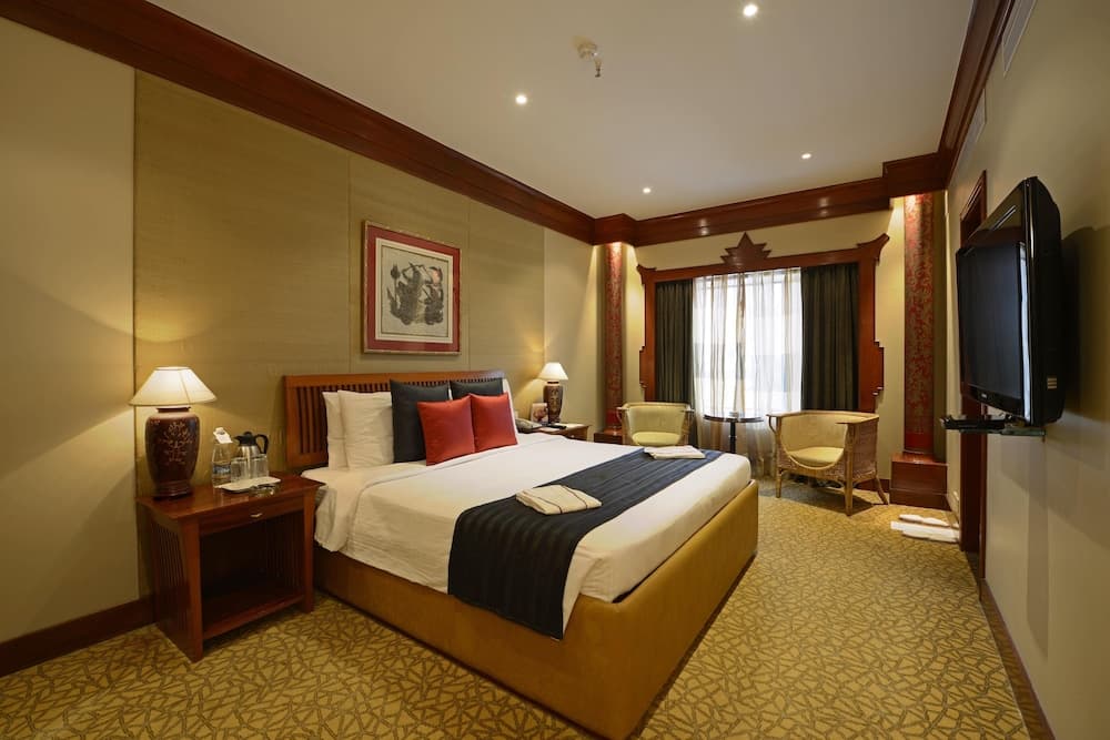 Luxury Suite