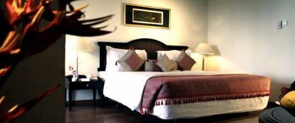 Premium King Room