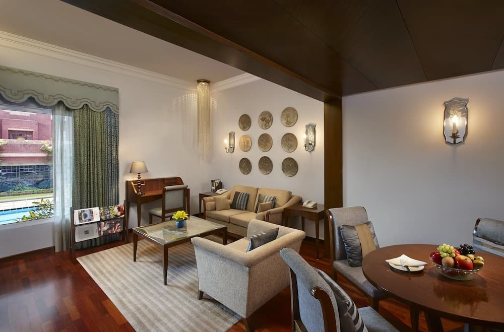 Junior Suite City View One Bedroom