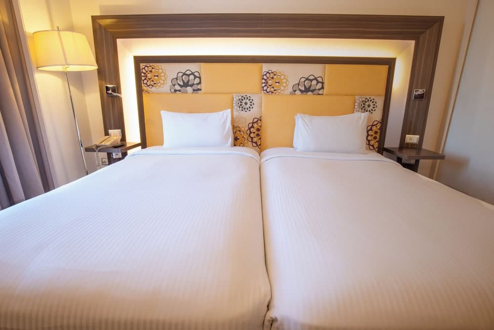 Executive Twin Bed