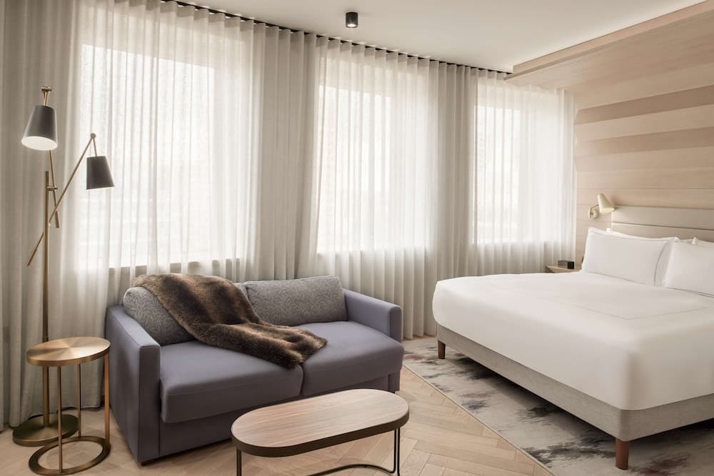 King Junior Suite