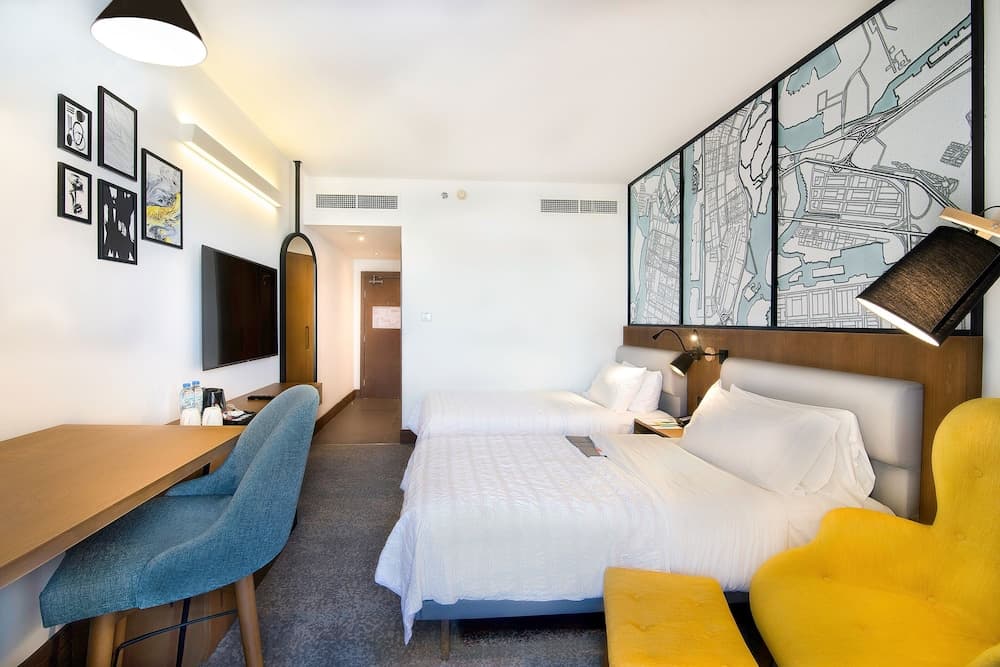 Deluxe Room City View