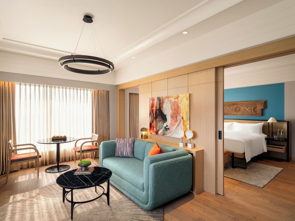Deluxe Room with 1 King Bed