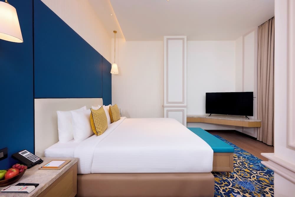 Junior Suite Double City View Room