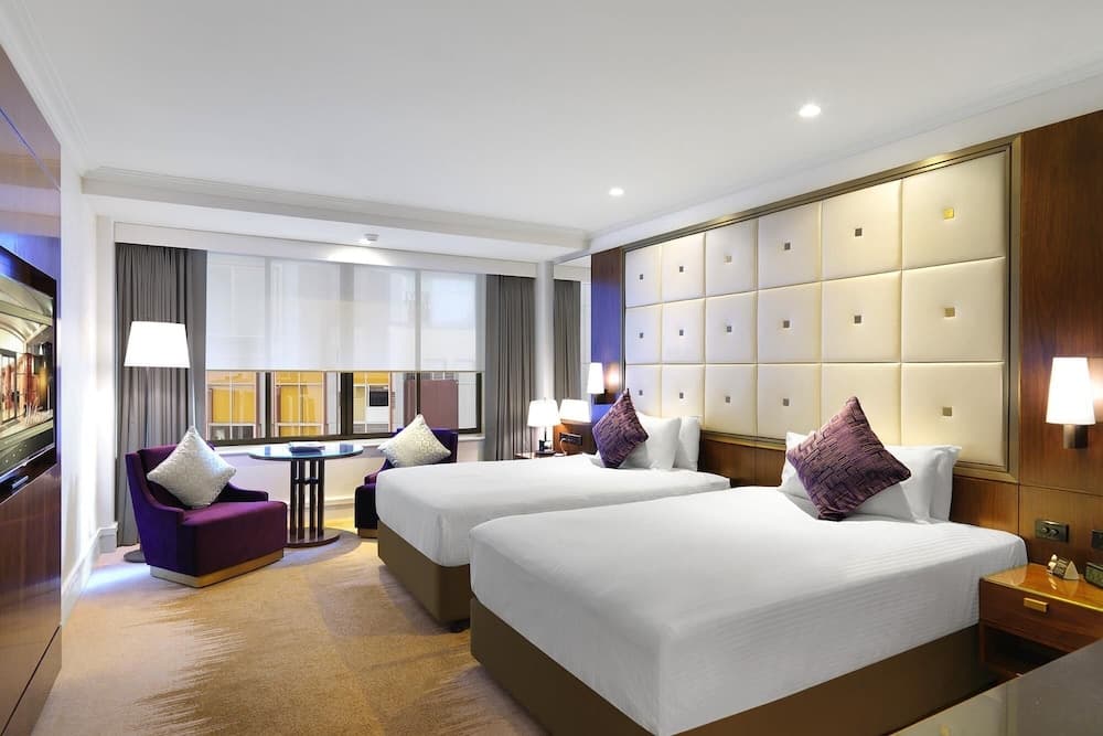 Club Double High Floor Room