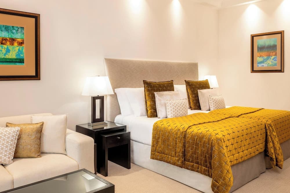 Premier Room