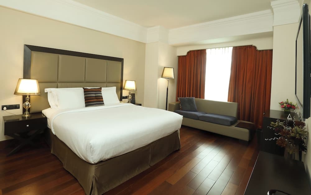 Suite King Room