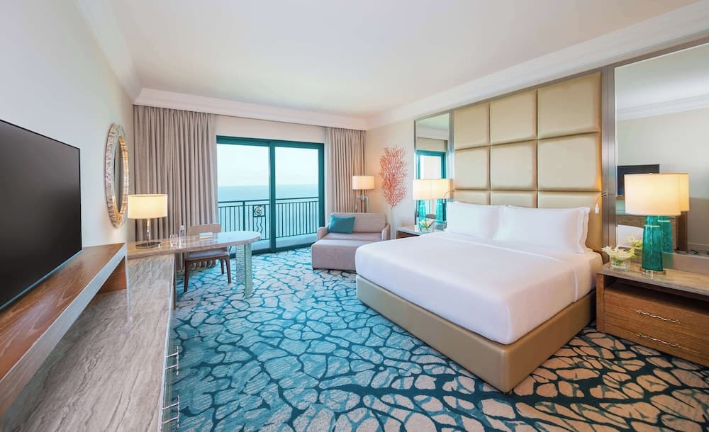 Club King Room