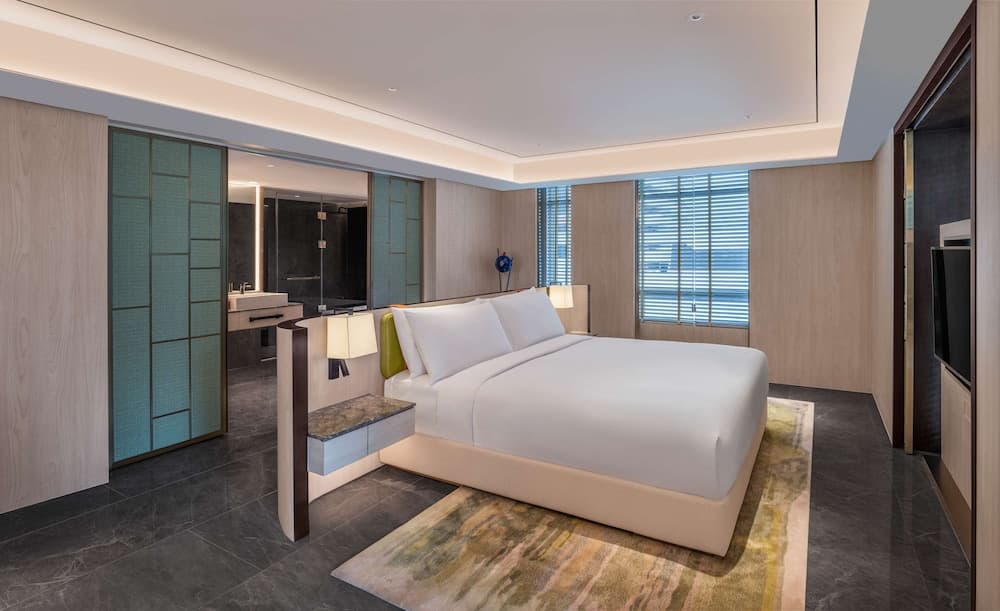 King Guest Room