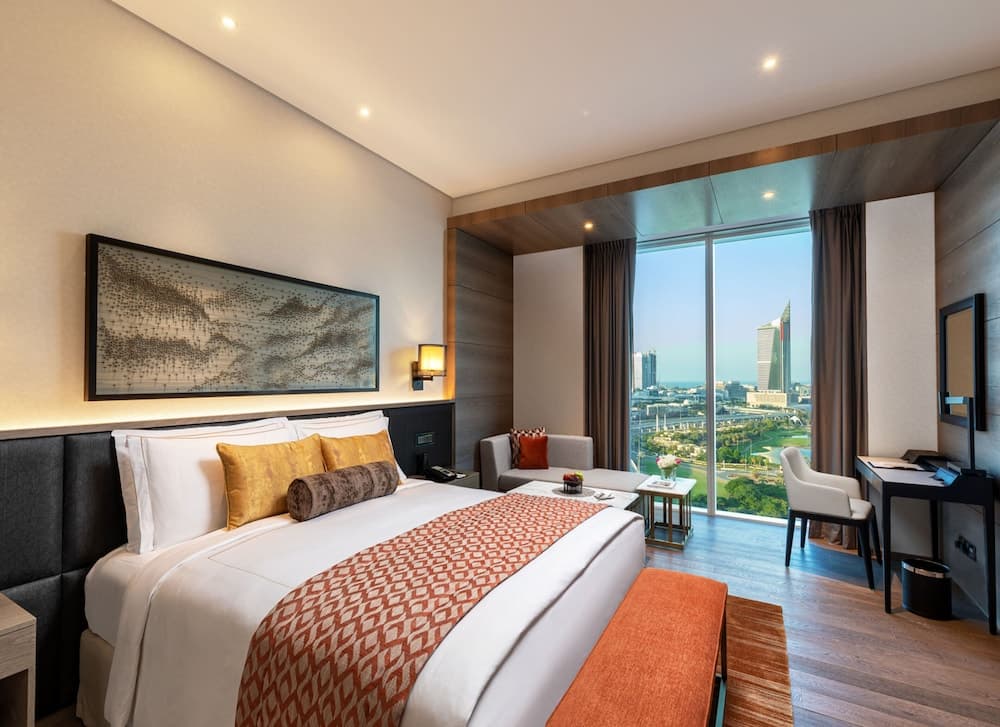 Club King Room