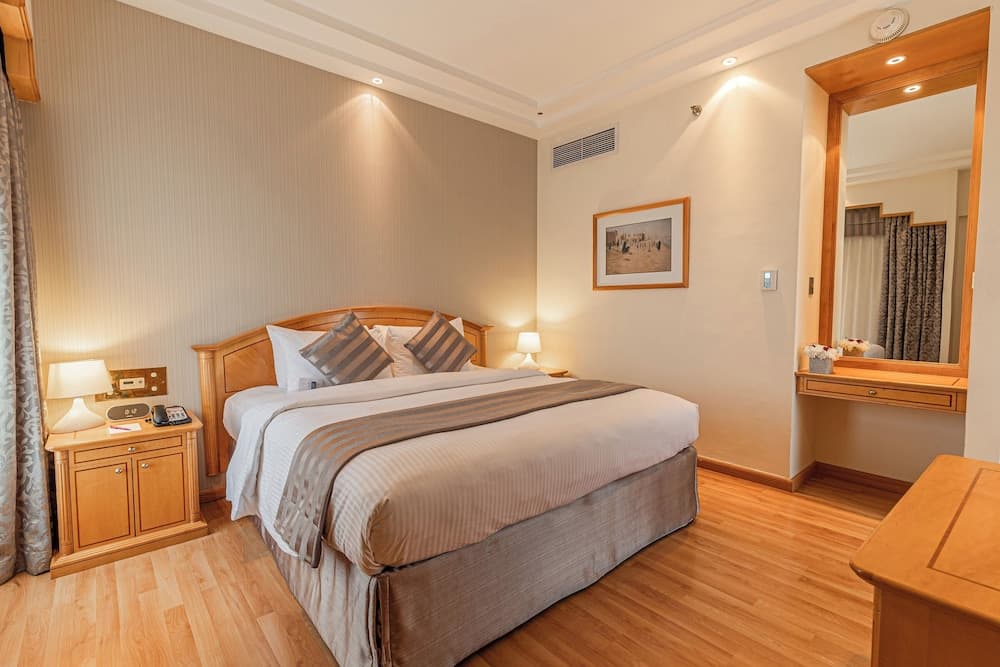 King Standard Room