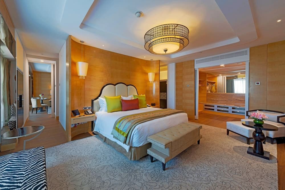 Club Suite
