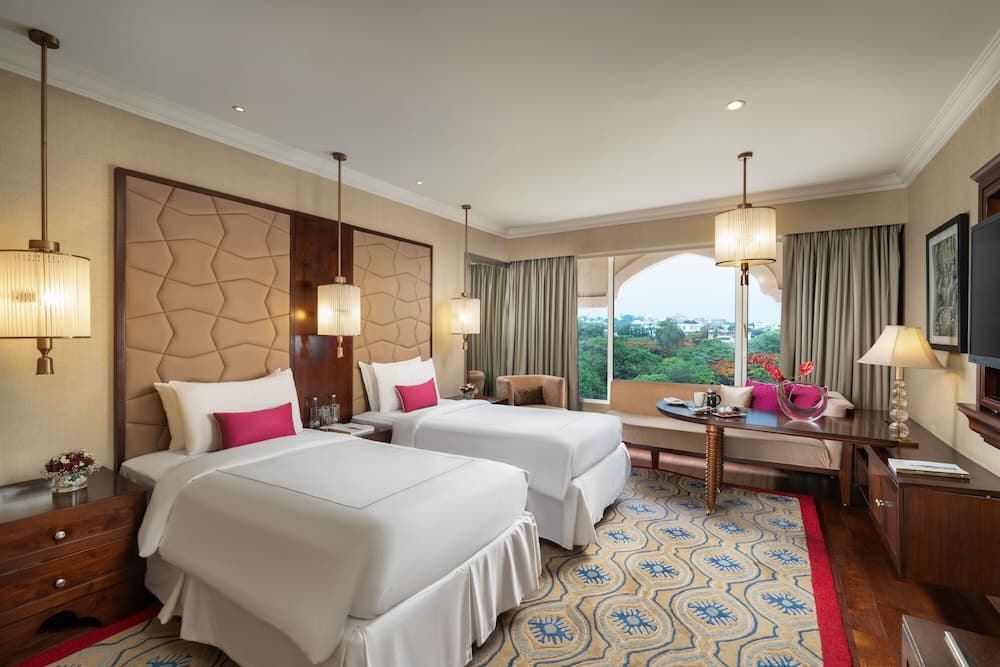 Taj Club Room City View Twin Bed Taj Club Twin