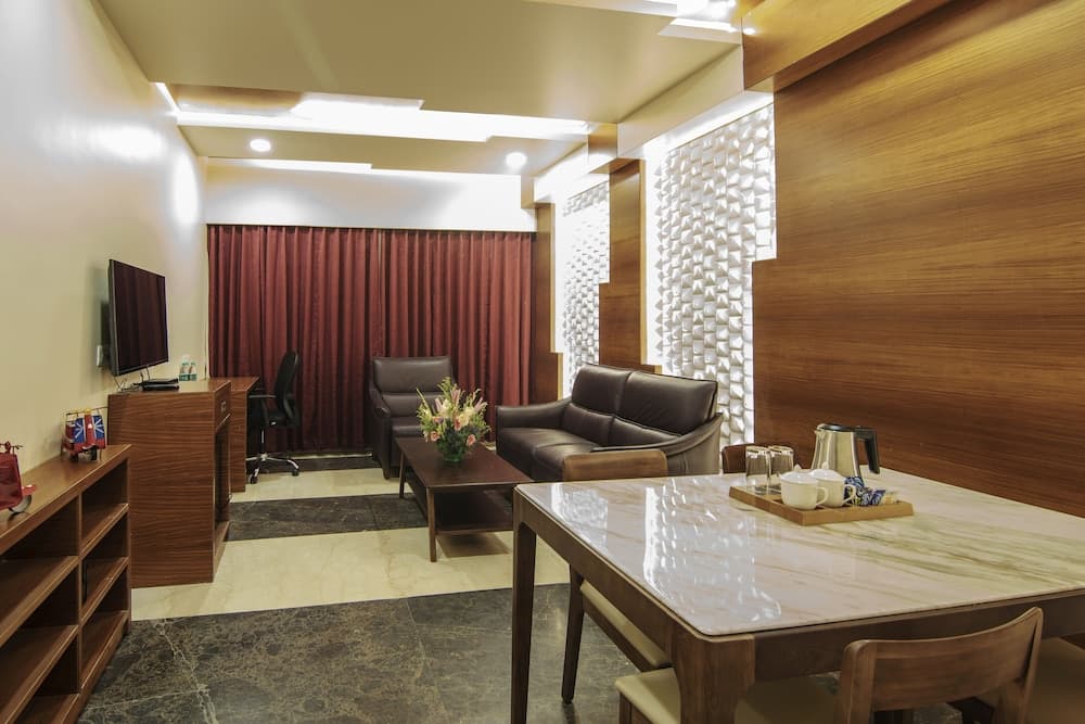 Double Twin Room