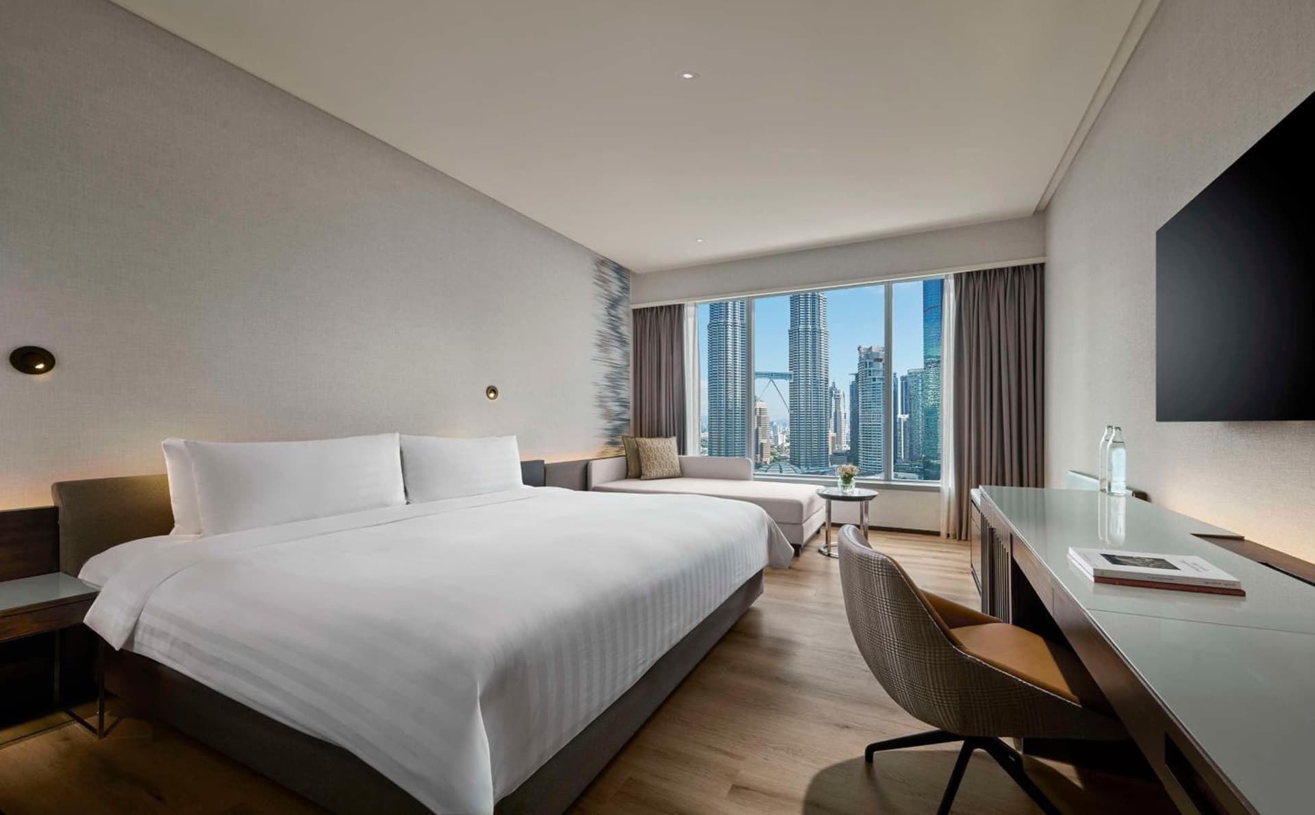 Deluxe King Or Twin Room