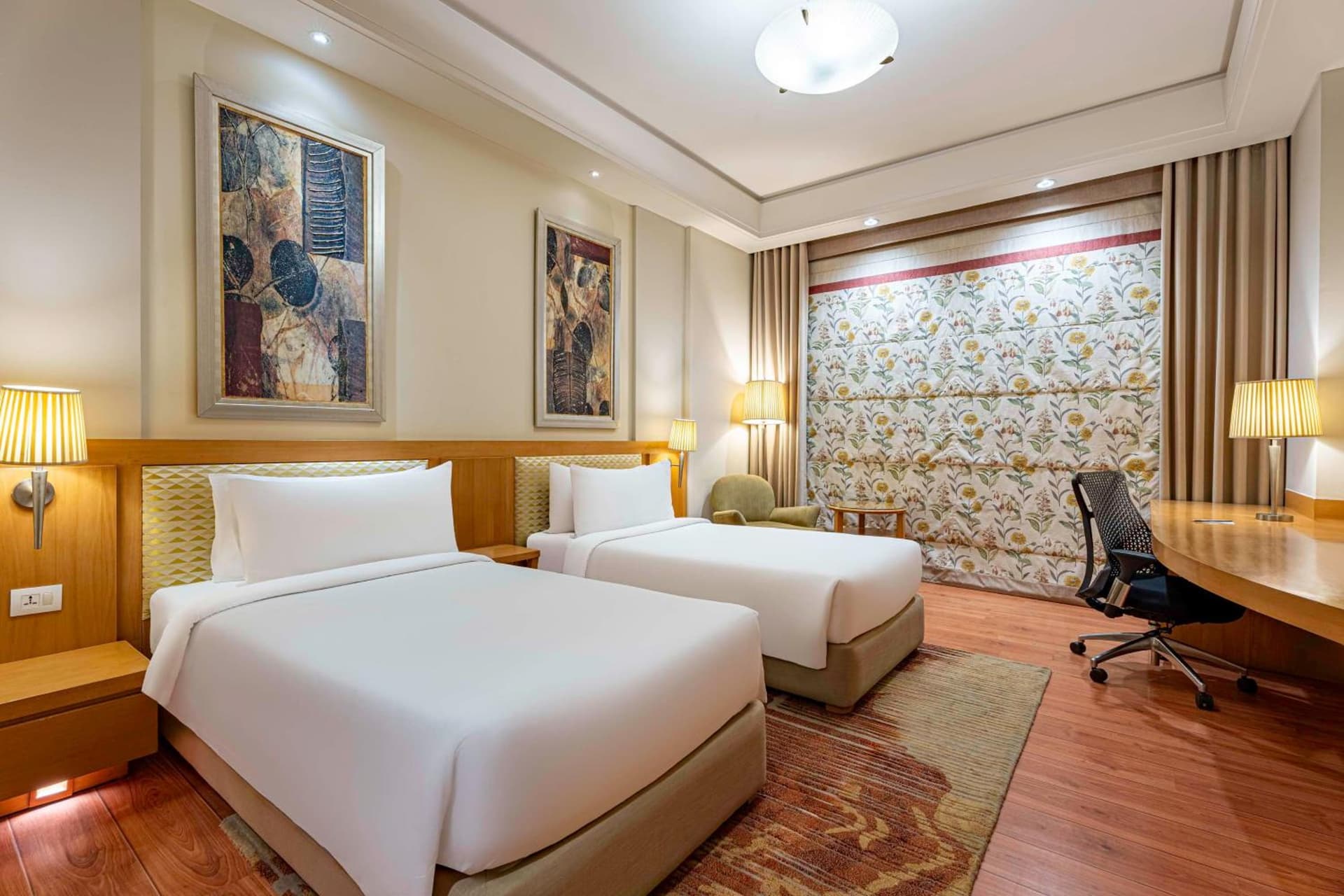 Deluxe Twin Room