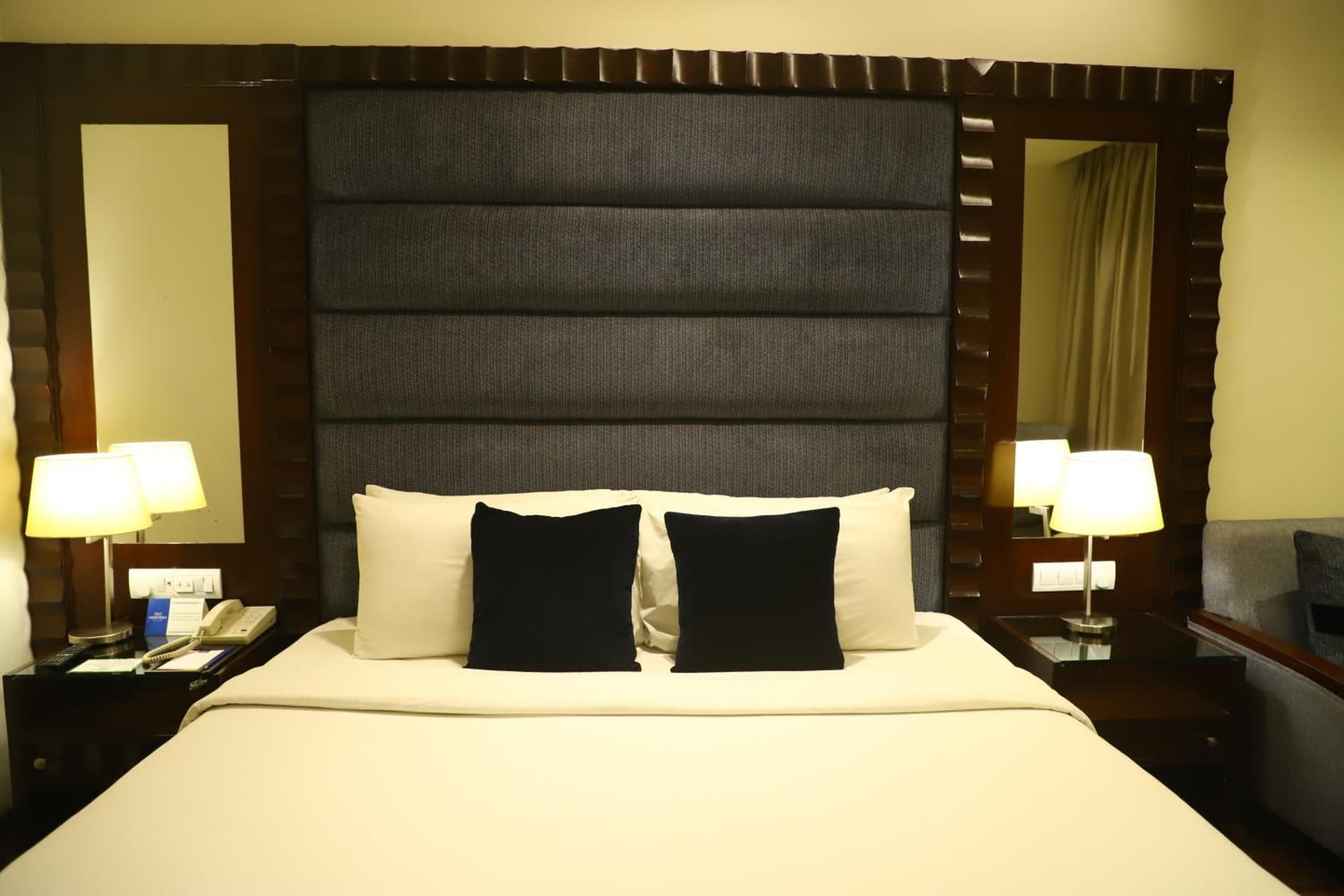 Superior King Room