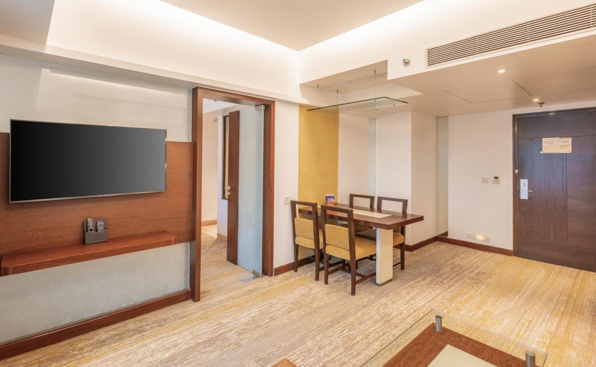 Suite Room