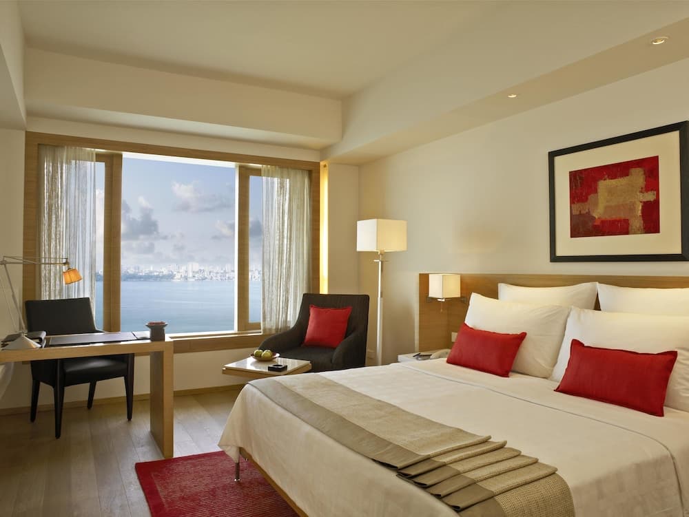 Premier King Ocean View Room